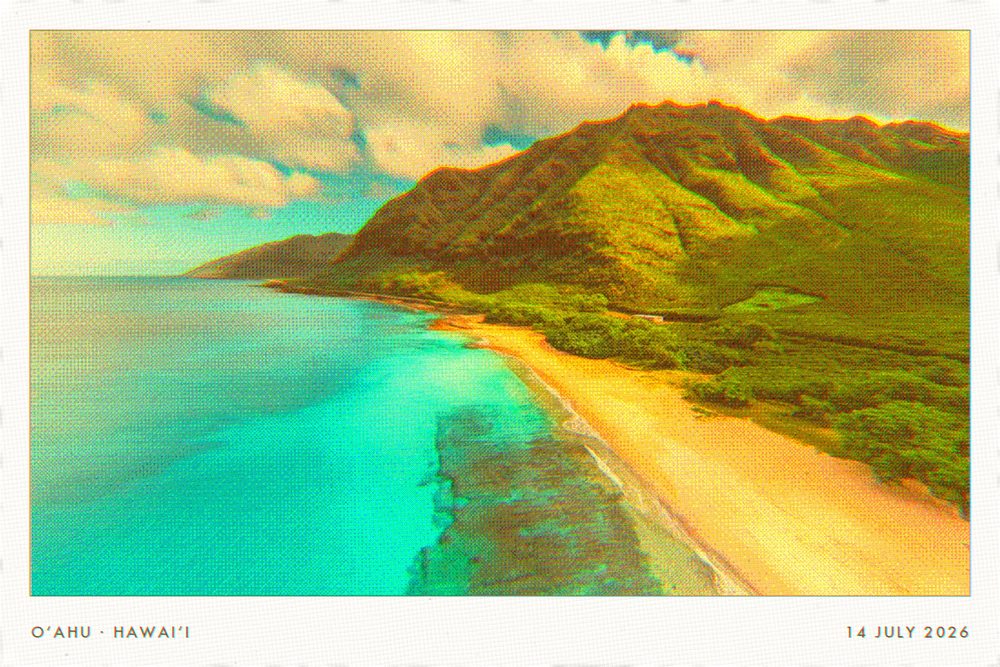A postcard of a turquoise bay and green ridge on the west coast of Oʻahu.